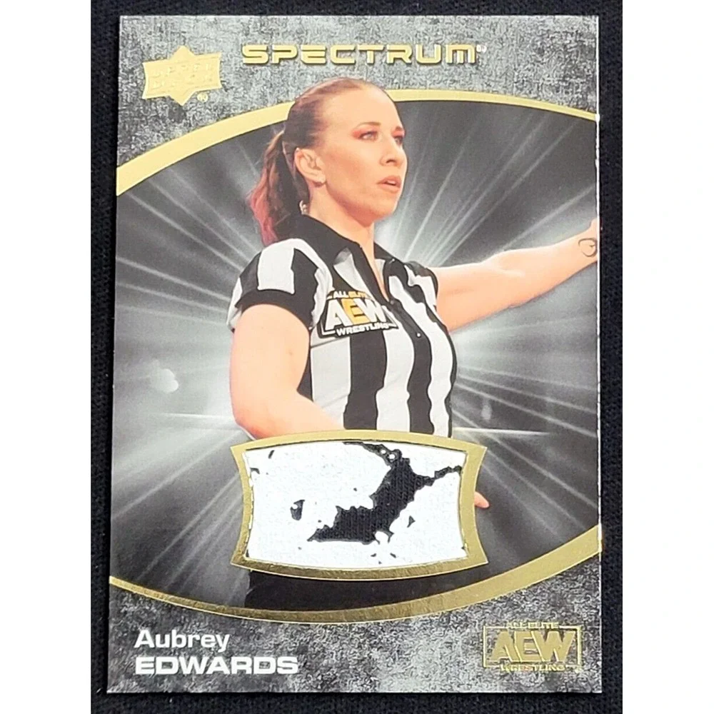 2021 UPPER DECK AEW SPECTRUM DARK  AUBREY EDWARDS #D 11/25  EVENT WORN‎ RELIC